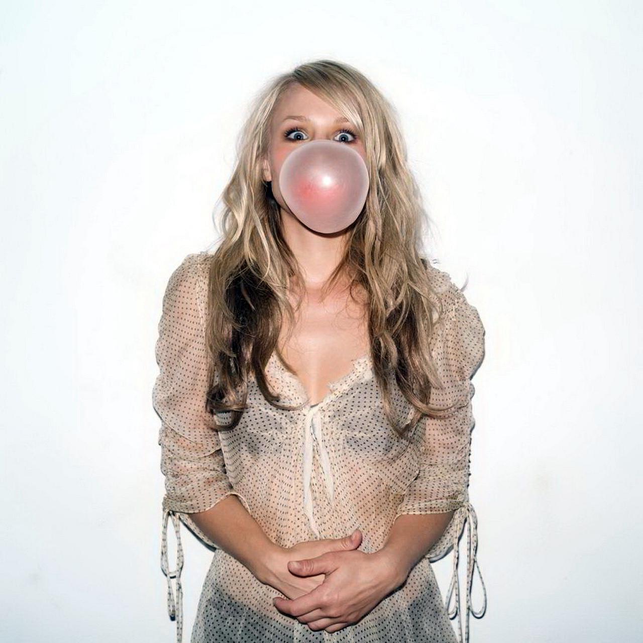 15P Kristen Bell in very sexy photoshoot by Alex Freund
