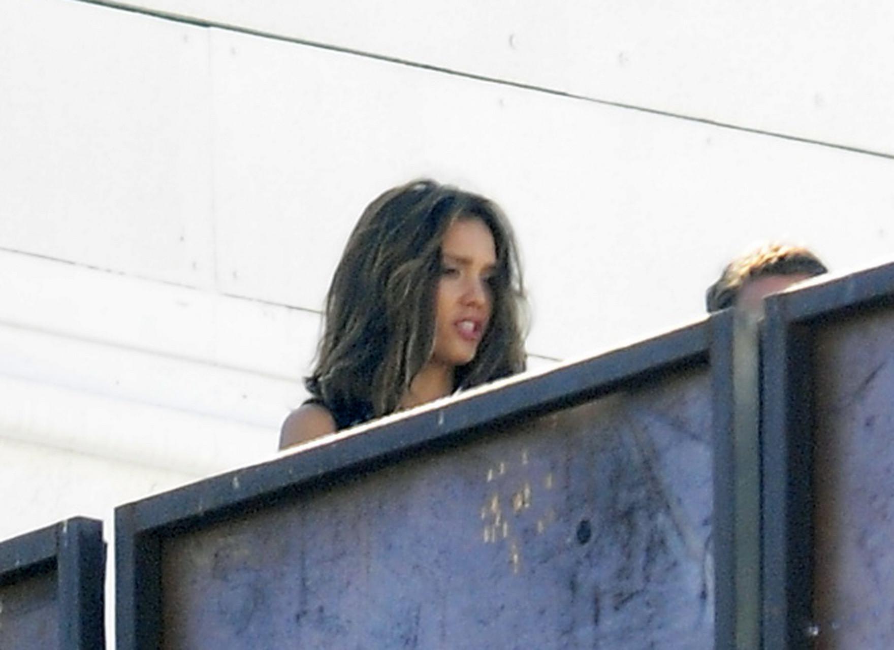 15P Jessica Alba upskirt at the photoshoot in Los Angeles