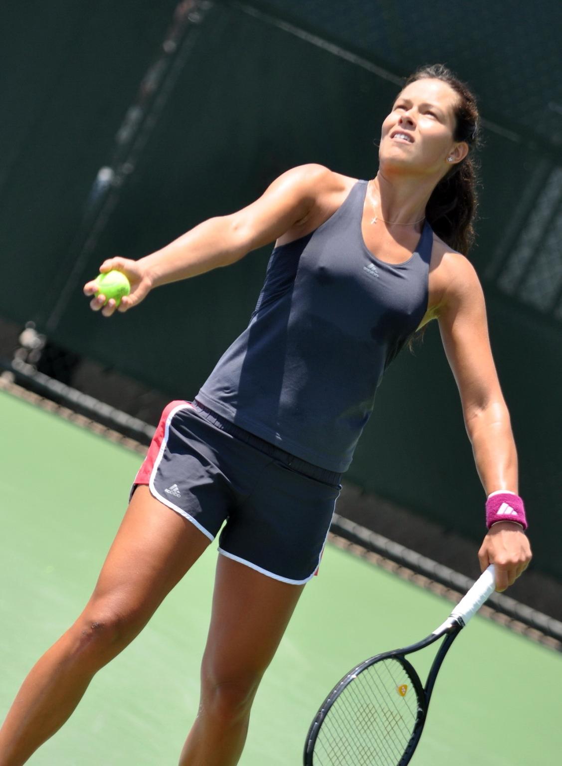 15P Ana Ivanovic leggy  shows pokies in sweaty workout gear practicing for Western  