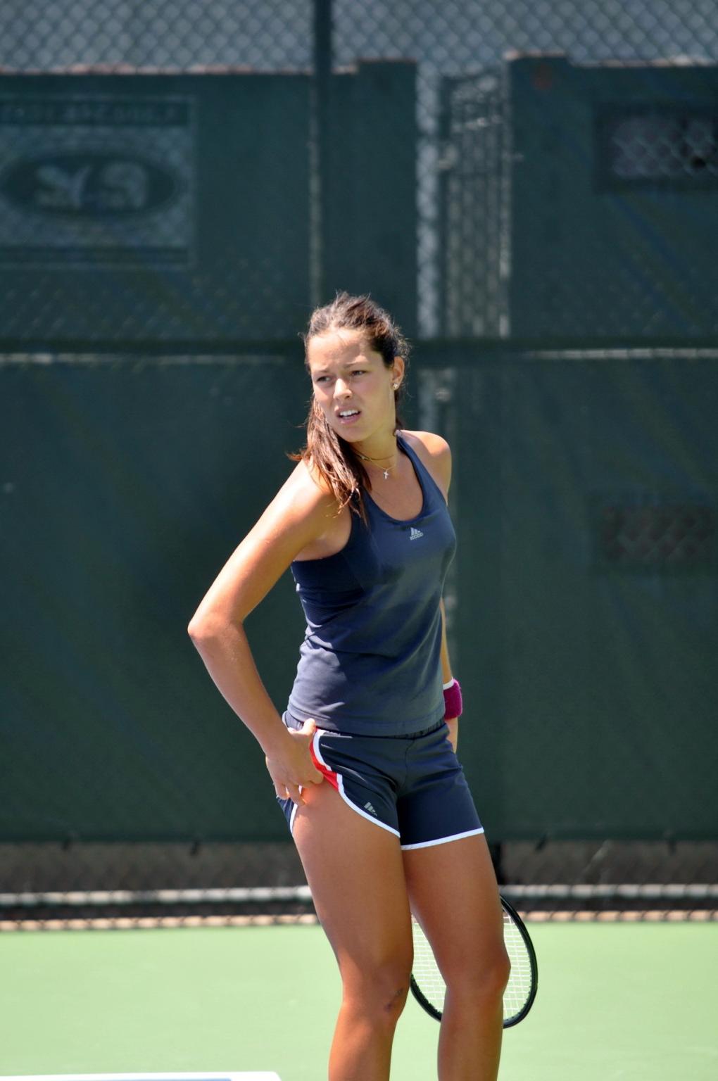 15P Ana Ivanovic leggy  shows pokies in sweaty workout gear practicing for Western  
