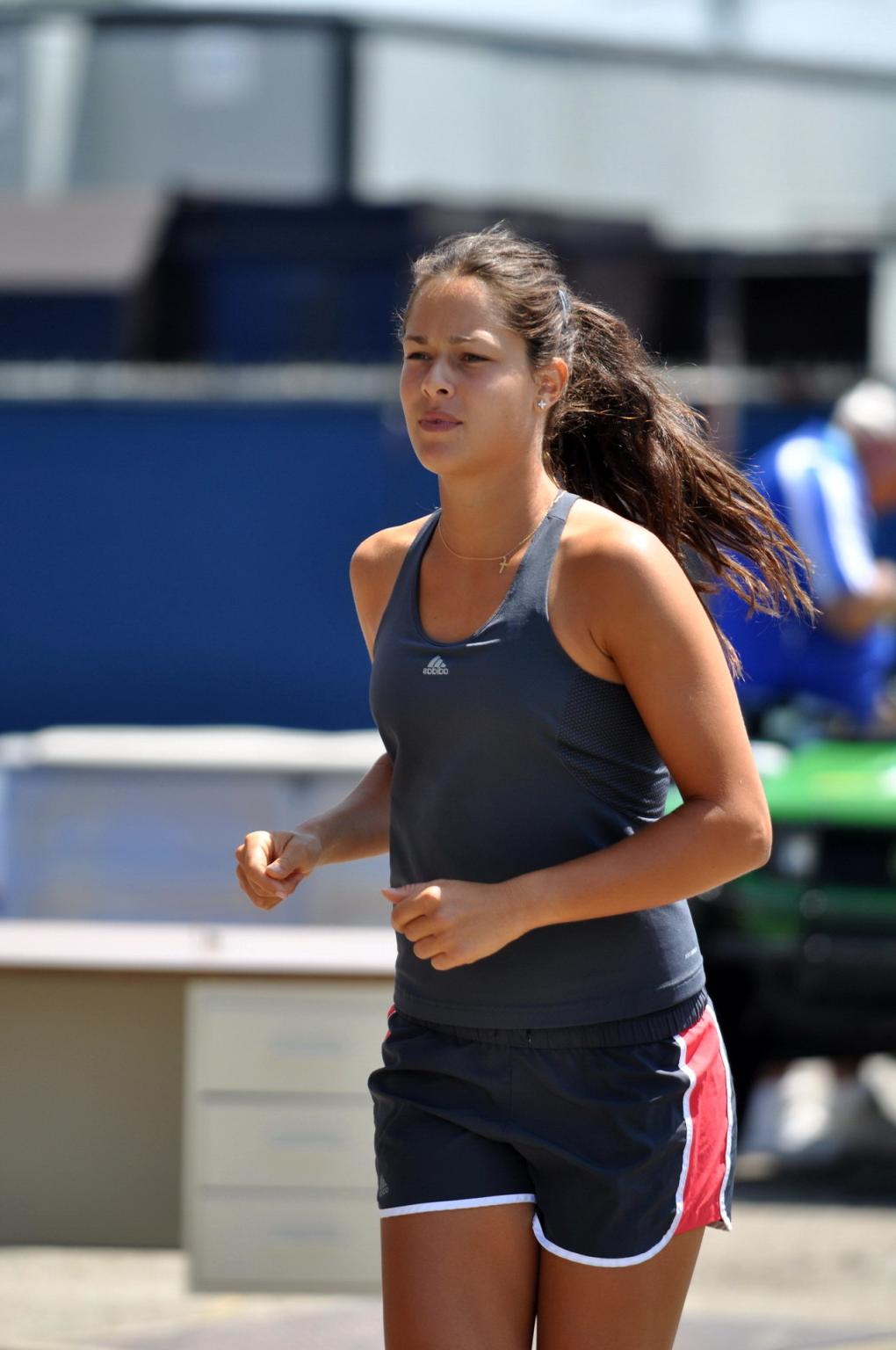 15P Ana Ivanovic leggy  shows pokies in sweaty workout gear practicing for Western  