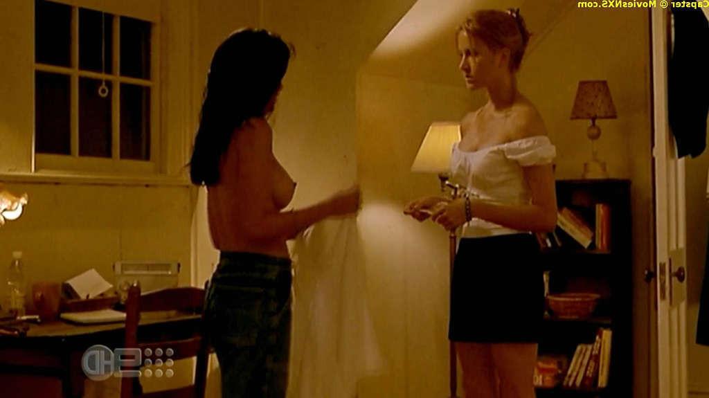 16P Susan Ward exposing her huge tits and posing sexy