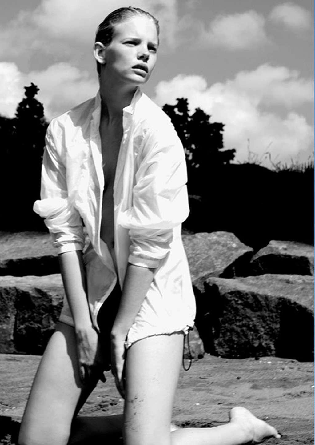 16P Marloes Horst exposing her nice big tits in some photoshoot