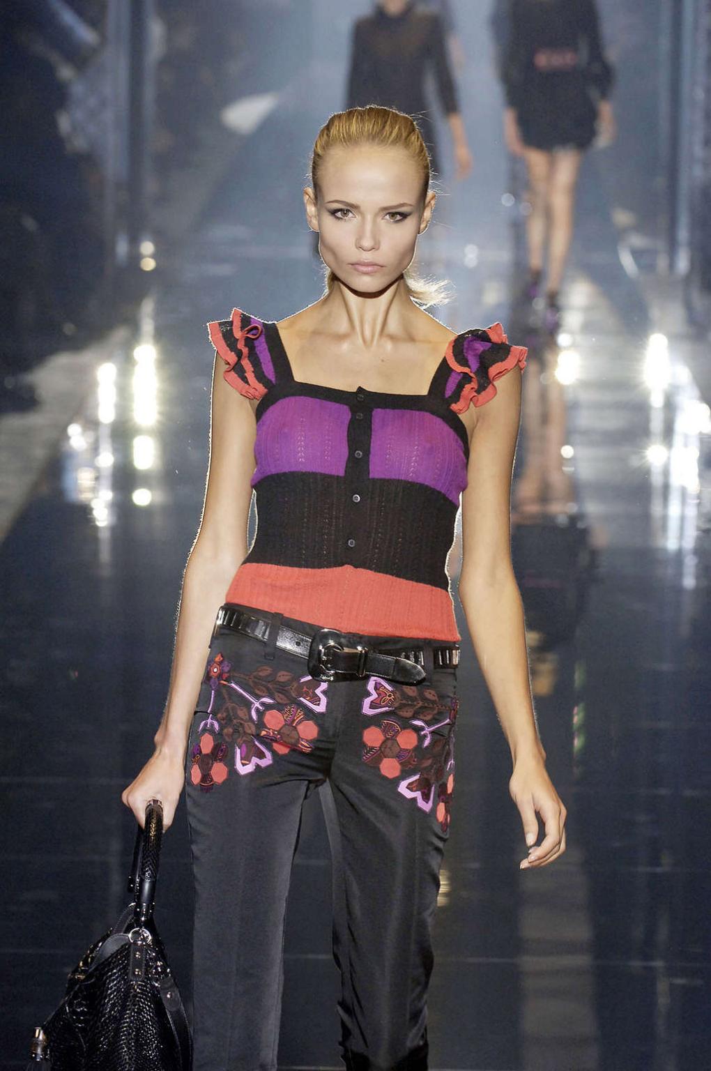 10P Natasha Poly showing her nice tiny tits in photoshoot