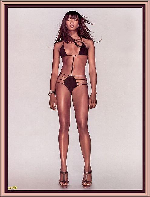 15P smoking hot nubian supermodel Naomi Campbell nudes