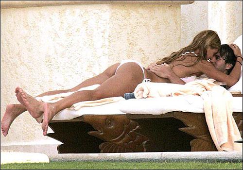 10P Anna Kournikova shows their sports extra nice body