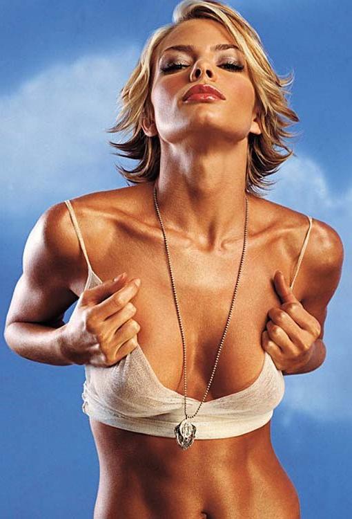 15P Jaime Pressly hairy pussy and sweet perky tits