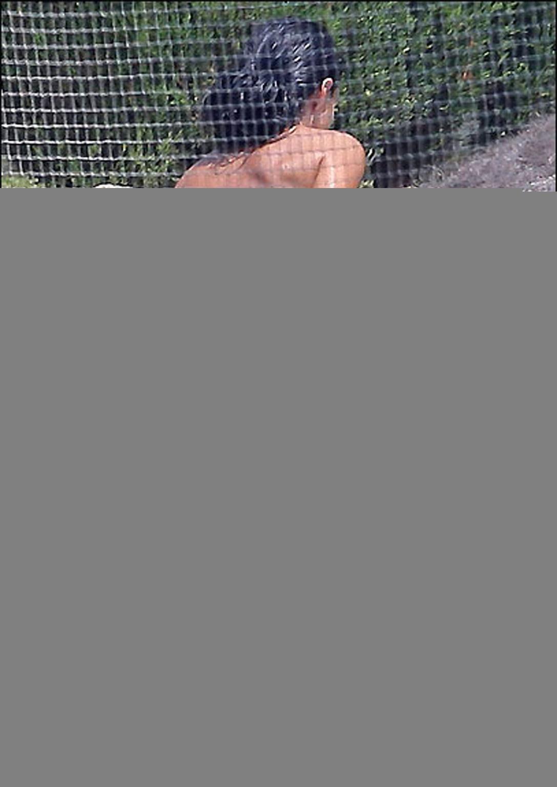 16P Katie Price shows huge tits and fantastic ass in the pool