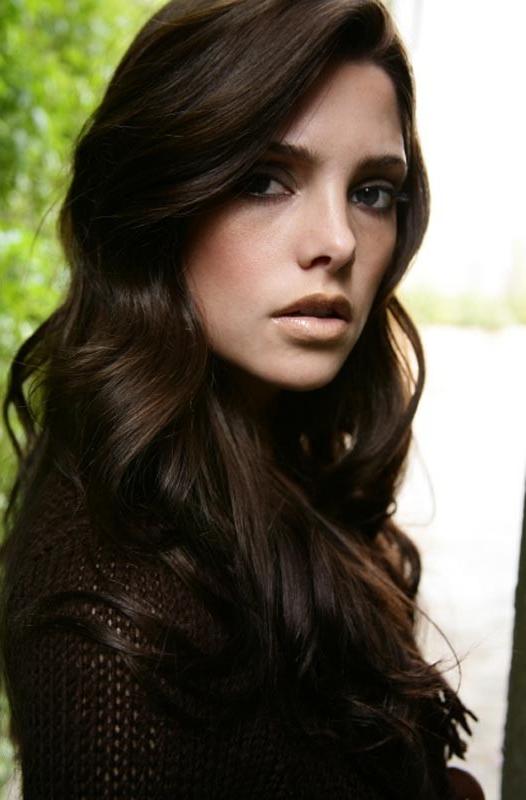 15P Ashley Greene caught in bikini and juicy cleavage