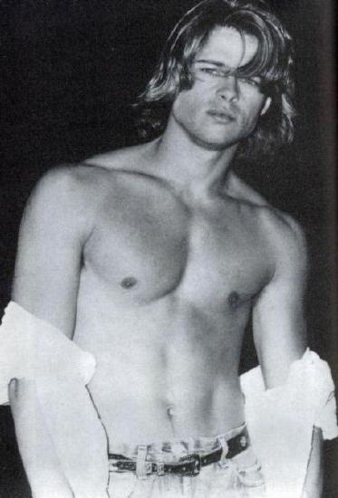 16P The sexy super actor Brad Pitt nude body