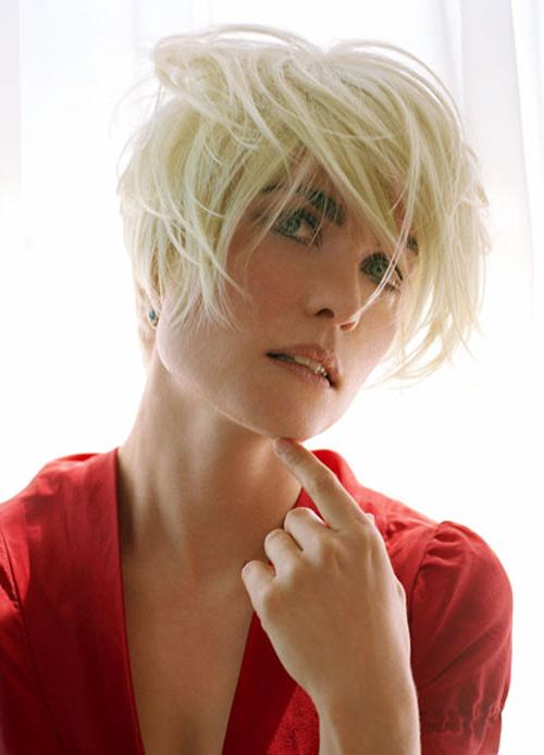 16P Radha Mitchell posing very sexy in some photoshoot