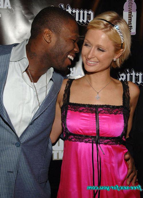 16P Paris Hilton showing shaved pussy and perky tits