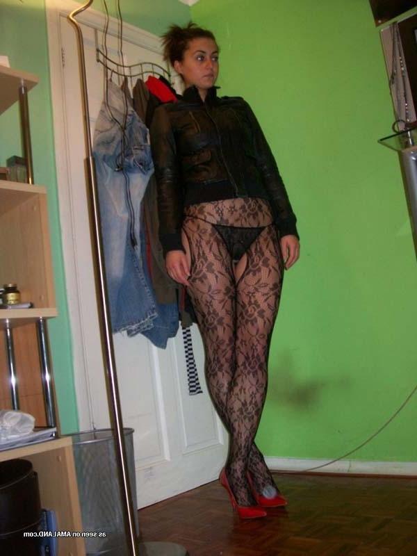 15P Amateur sexy wild wife in her skanky lingerie
