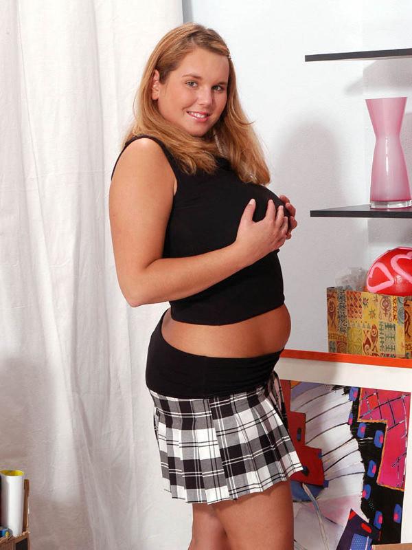 15P Fattie blonde teen showing pussy