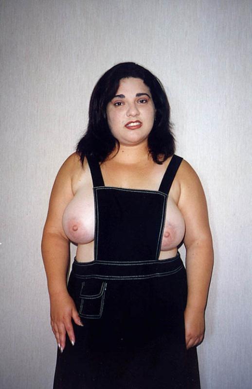 20P Plumper brunet with massive boobies
