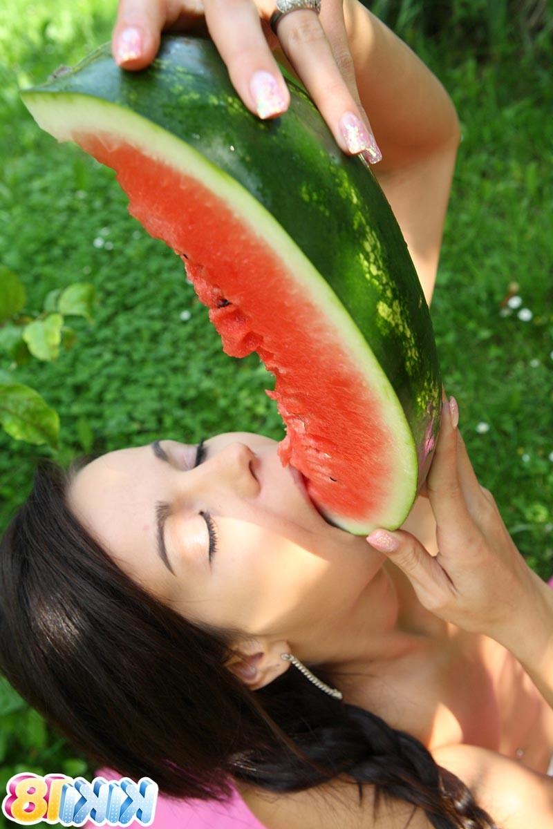 16P Small teen girl outdoors
