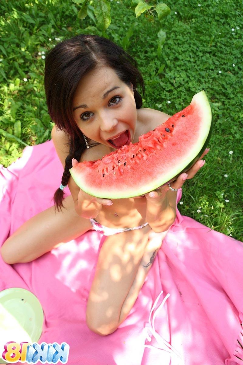 16P Small teen girl outdoors