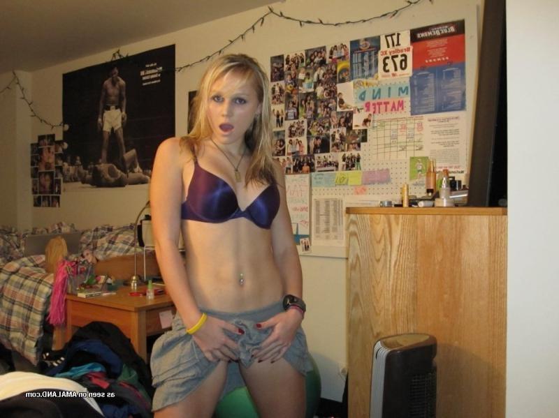 6P Blonde emo teen gets naked and spreads her legs