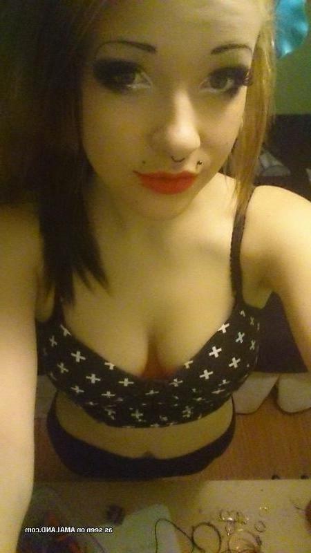 10P Two horny emo chicks getting naughty on cam
