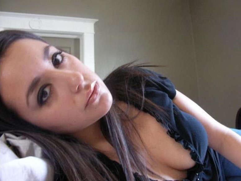 15P Self-shooting emo babe collection