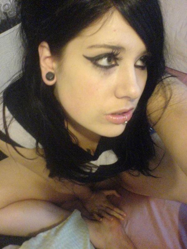 15P Cellphone shots of emo babe