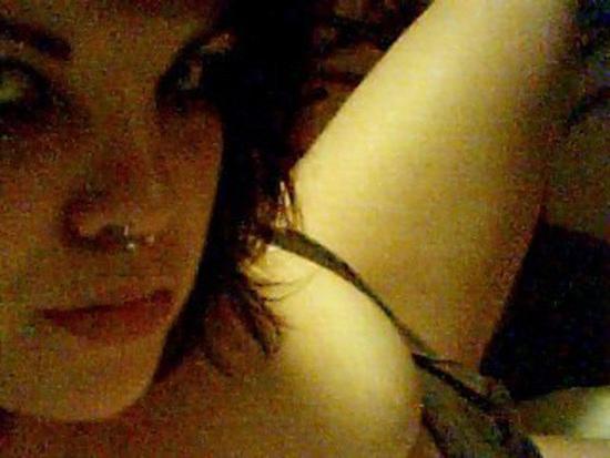 15P Emo chick displaying her large melons
