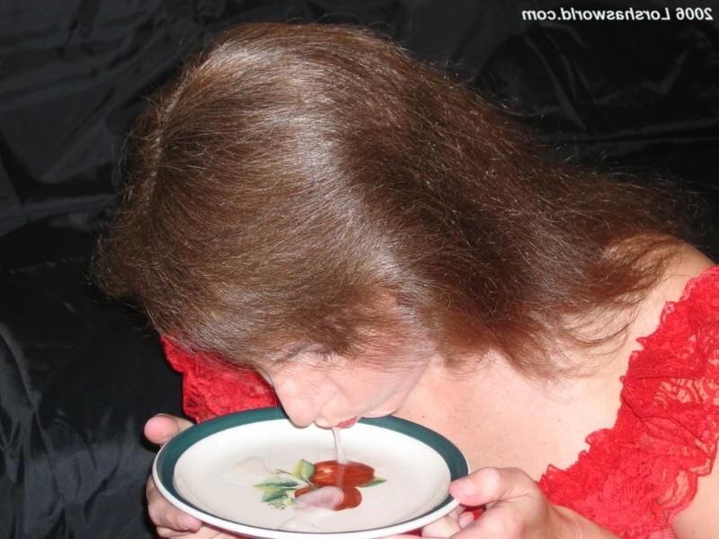 16P Lorsha goes into a cum eating frenzy
