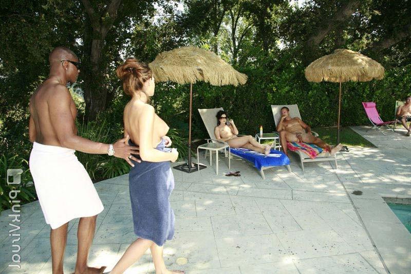 16P Wifes couples in foursome group sex