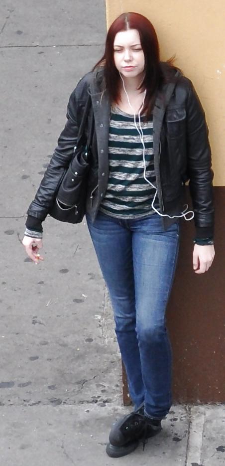 4P Harlem Girls in the Heat 377 New York - Smoking Teen Red