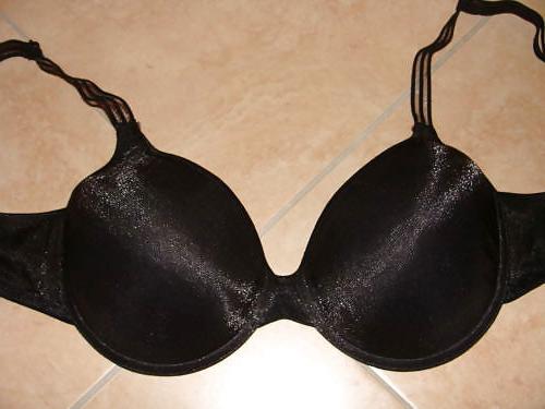 25P Used teen bras only A Cups