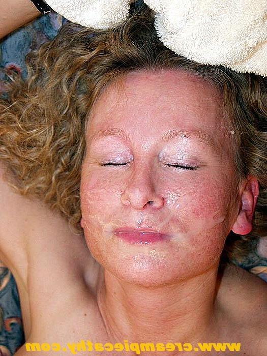 20P Hot milf plastered with hugecock sperm
