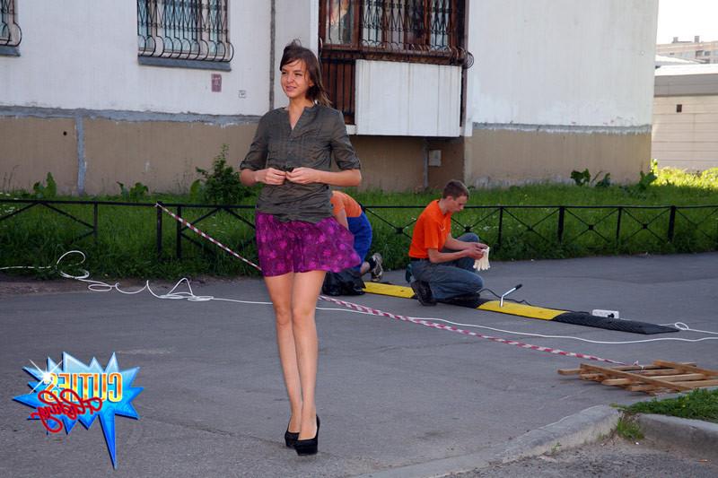 16P Improvised naked show for a couple of road workers
