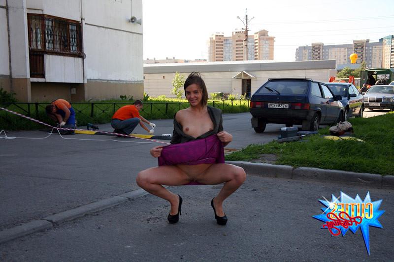 16P Improvised naked show for a couple of road workers