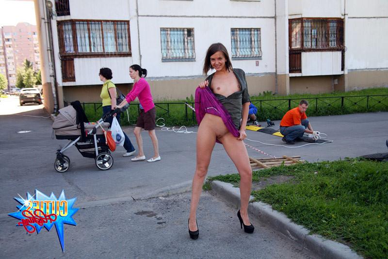 16P Improvised naked show for a couple of road workers