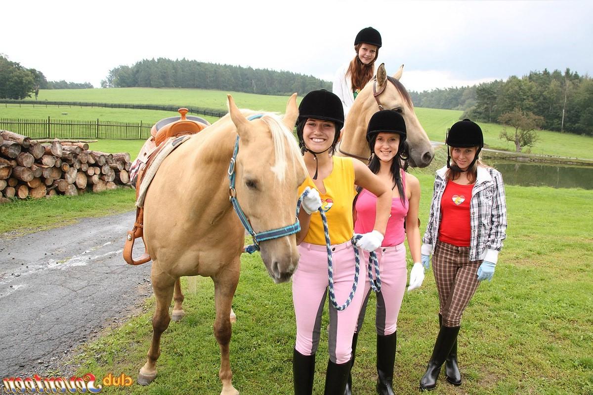 15P Horse riding babes licking eachothers soaked pussy outdoors
