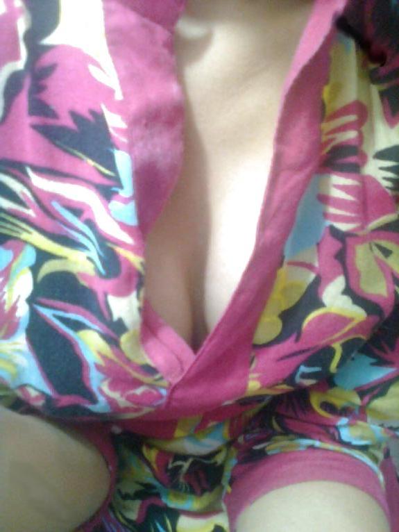 19P Sexy indian girl..