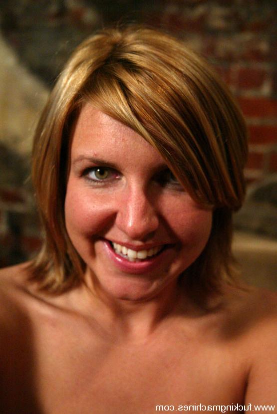 15P Blonde hottie getting hard fucked by sex machine
