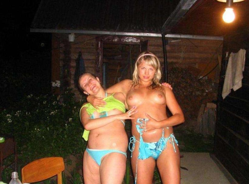 10P Crazy Wild Drunk Girls Flashing in Public