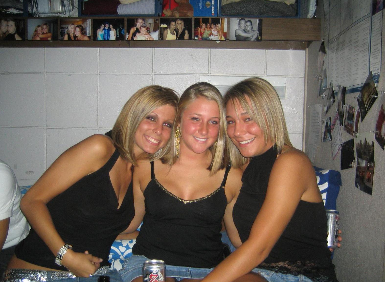 15P Trashed drunk amateur girlfriends go crazy