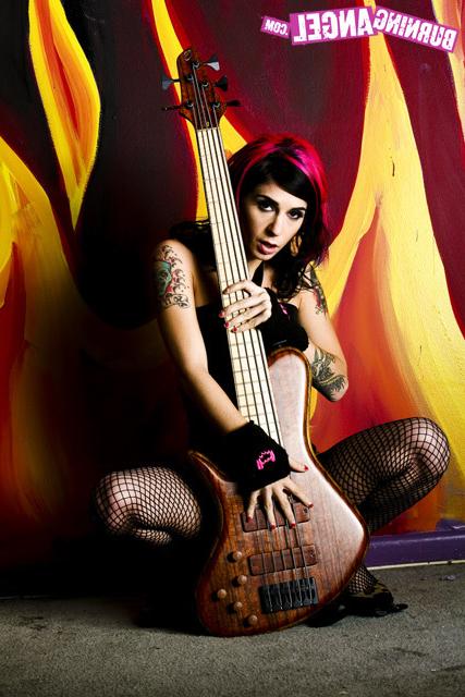 12P Punk Rock Tattooed Emo Slut Strips With Her Guitar