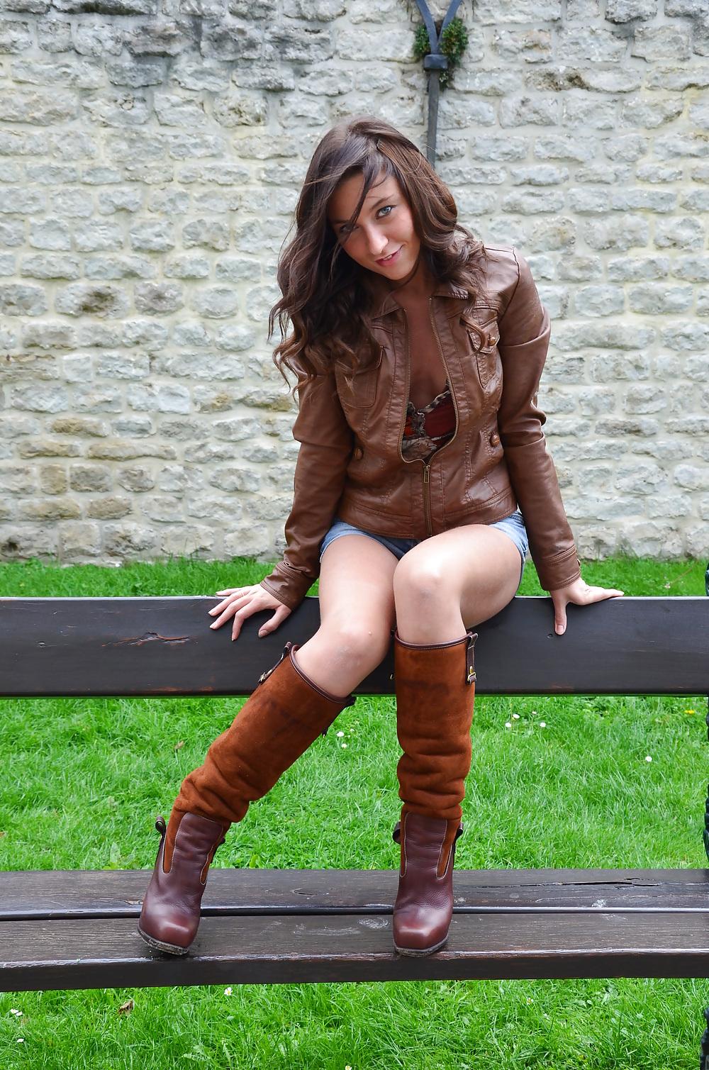 6P Slut in high heels and boots