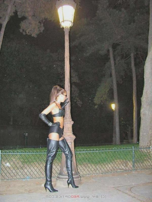 12P Stella Van Gent in very high boots and fishnet pantyhose
