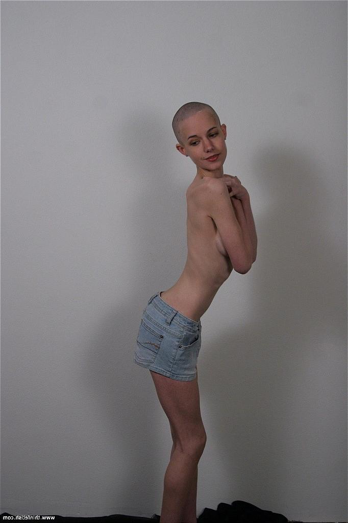 16P Skinny petite bald girl