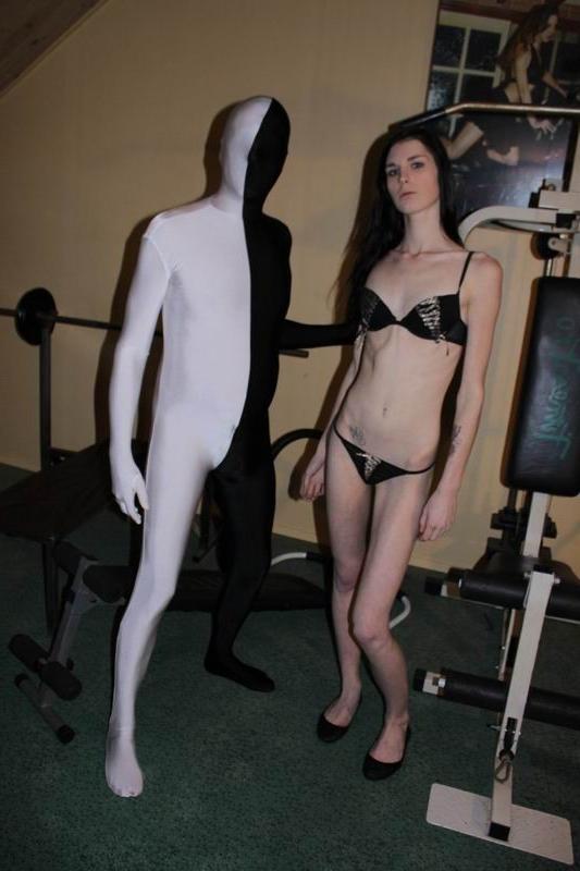 15P skinny petite girl from Holland