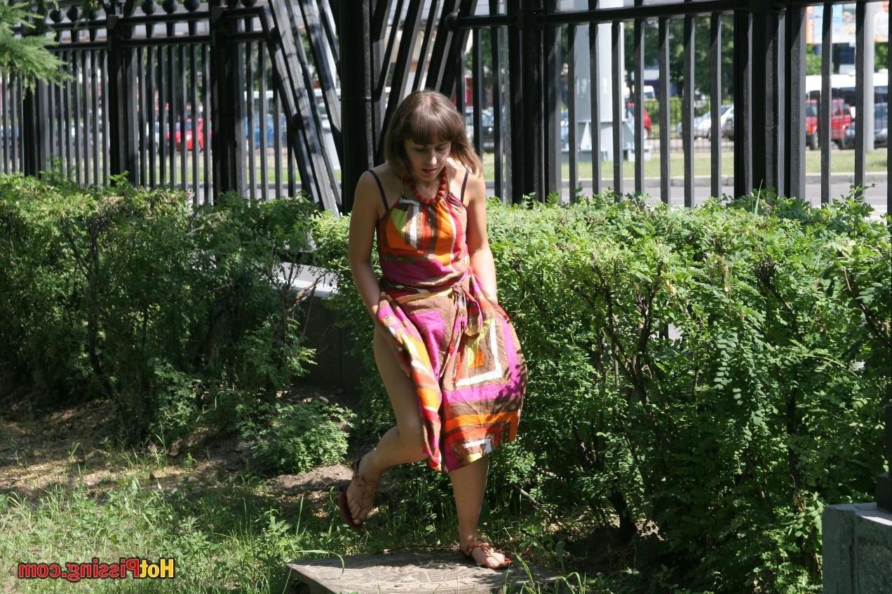 10P Shy and pee-needed lass tries to avoid getting caught while leaking