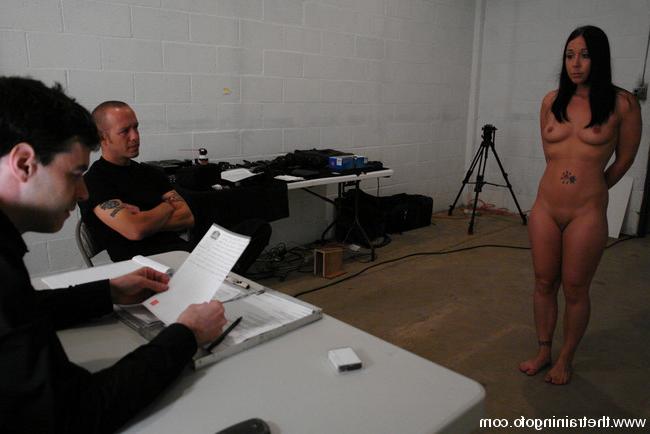 15P Poor slut got caught and tied with rope for evil fetish training