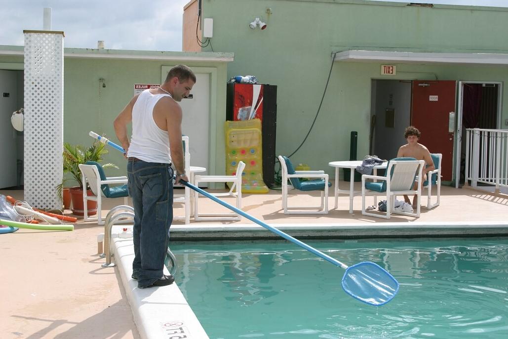 16P hung guys getting wild and hardcore on vacation