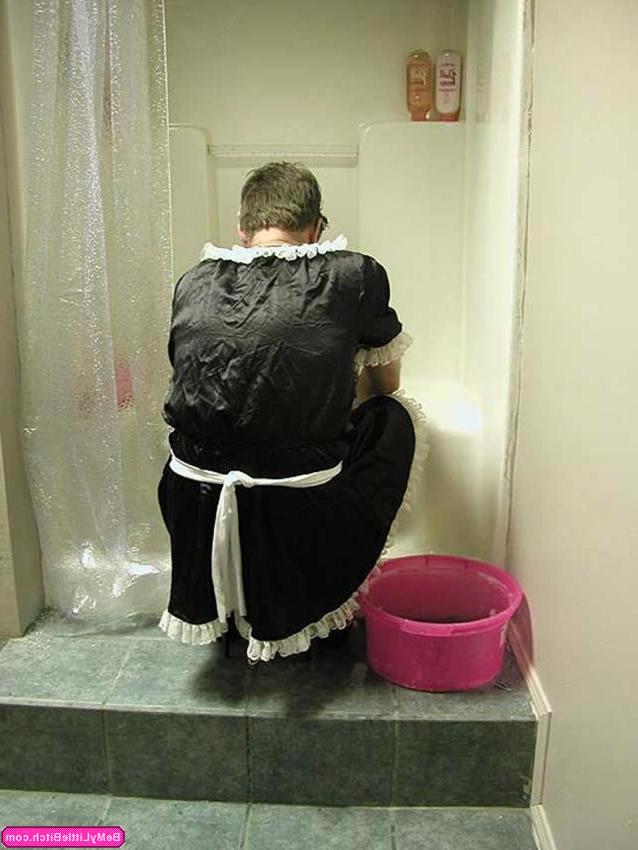 16P Sissy boy maid cleans up for his mistress