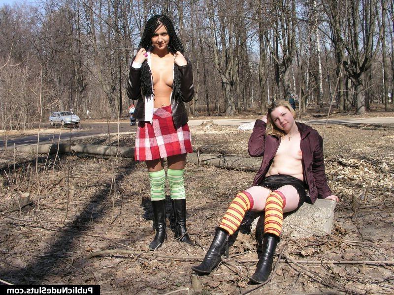 15P Bold couple of flashers showing off their tits and pussies in public