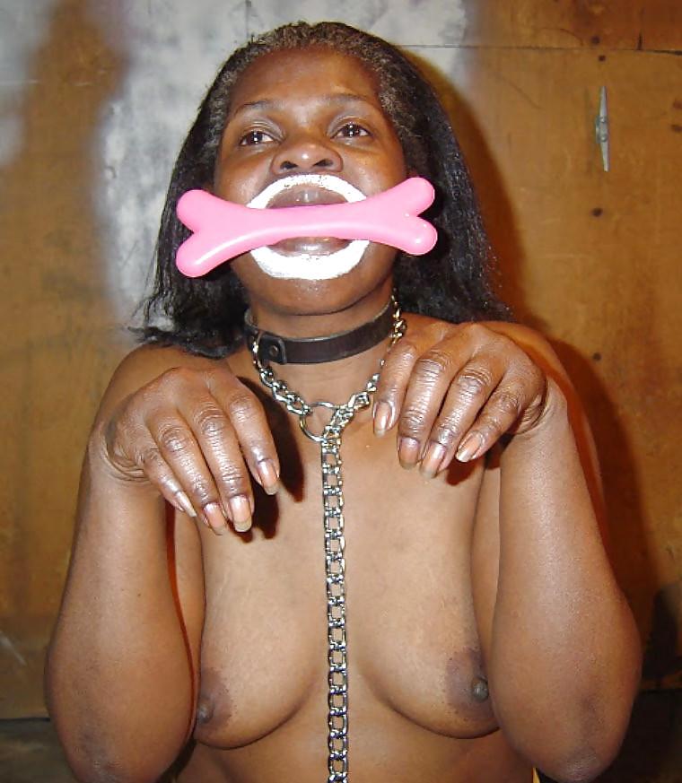 19P So sexy ebony stuff i love this style